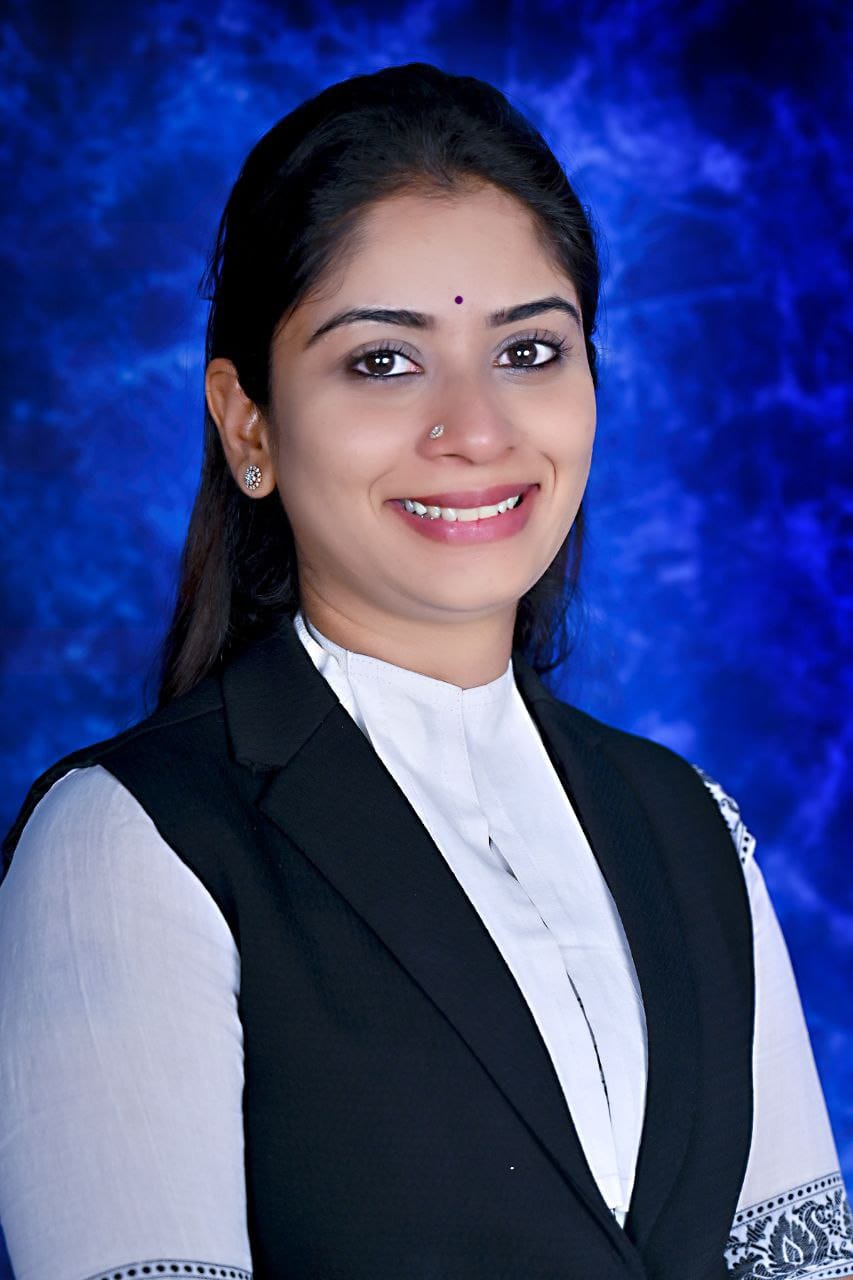 Adv.Anjali Bandal