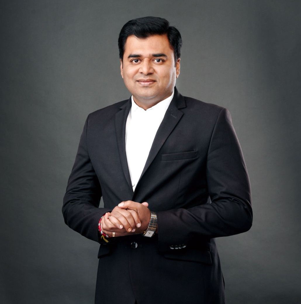 Adv.Hemant Zanjad